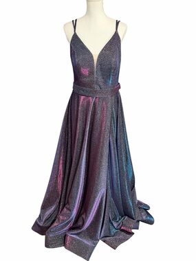 Elegant Iridescent A-Line Evening Dress with Plunging V-Neck by Cicinia EUC